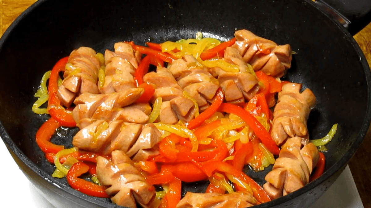  В нашей Семье сосиски едят всегда по этому рецепту, Рецепт из Кореи (очень вкусно)