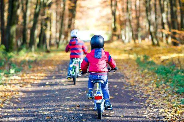 Как подобрать велосипед по росту ребенка. Размер колес у детских велосипедов